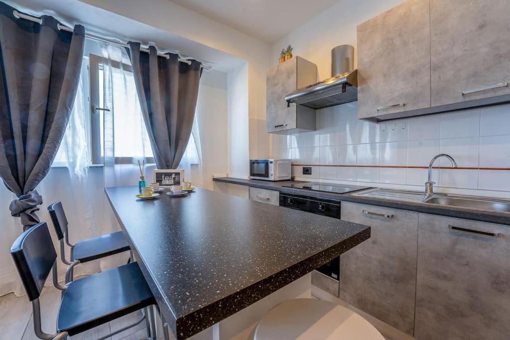 Appartamento Borgo Antico Paruzzaro Εξωτερικό φωτογραφία